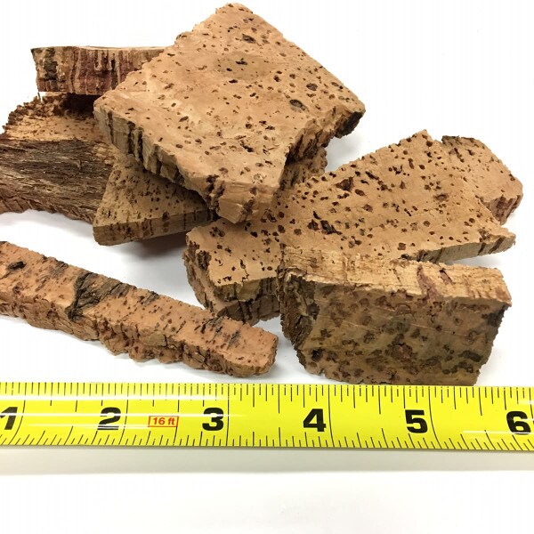 Cork bark chips